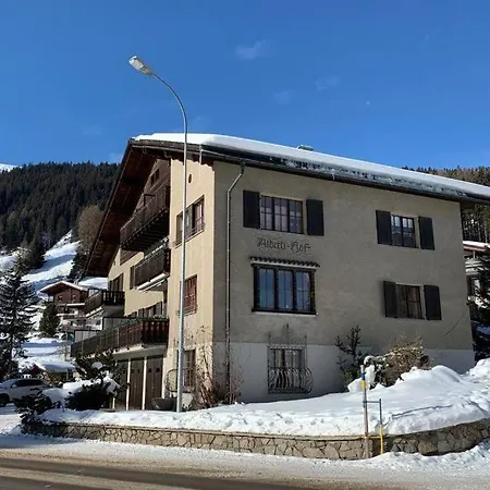 Haus Albertihof: 3-zimmer-wohnung An Top-lage In Davos-platz Apartment *