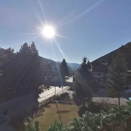 Apartment Haus Albertihof: 3-zimmer-wohnung An Top-lage In Davos-platz *