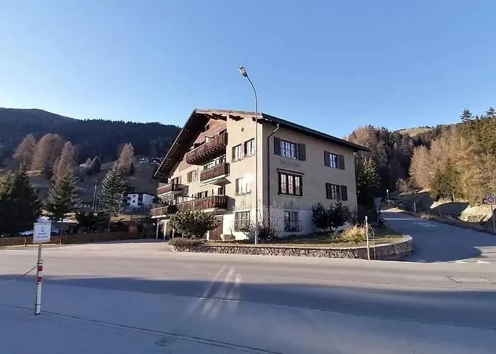Haus Albertihof: 3-zimmer-wohnung An Top-lage In Davos-platz Lägenhet