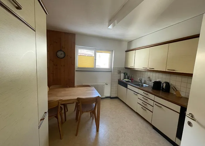 Lägenhet Haus Albertihof: 3-zimmer-wohnung An Top-lage In Davos-platz *