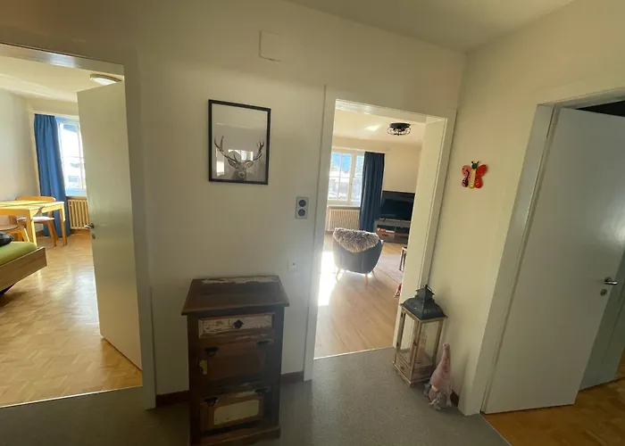 Haus Albertihof: 3-zimmer-wohnung An Top-lage In Davos-platz Lägenhet *