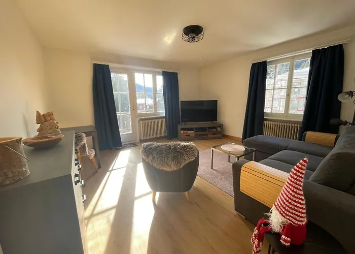 Lägenhet Haus Albertihof: 3-zimmer-wohnung An Top-lage In Davos-platz *